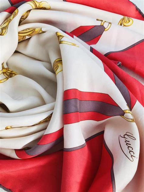 vintage gucci silk scarf